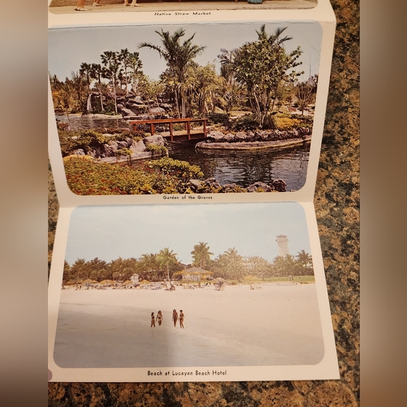 Freeport, Bahamas Foldout Postcard Set - Picture 2 of 5